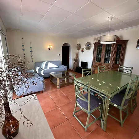 Apartment Bonito Cerca De La Playa Con Gran Terraza Roses