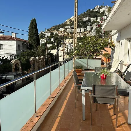 Bonito Cerca De La Playa Con Gran Terraza *